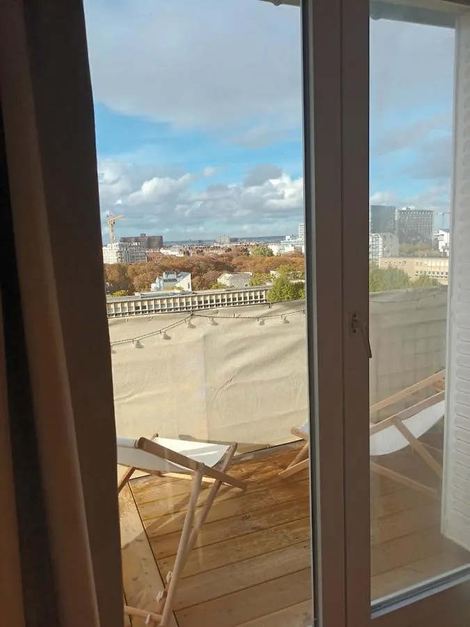 Apartment Paris Balcony Top Floor Room