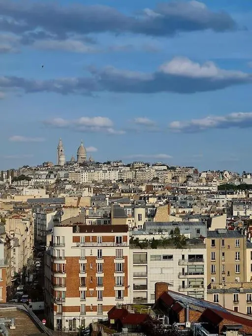 Paris Balcony Top Floor Room 0*,  France